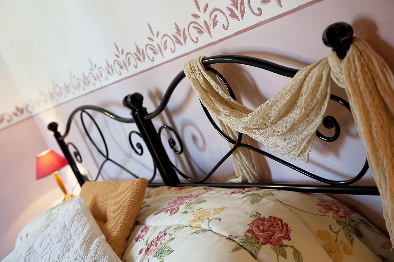 Country house Montelopio By Posarellivillas Monte Lopio Italy